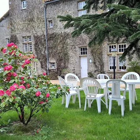 B&B Manoir De La Baussonniere Le Boupère