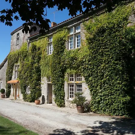 Manoir De La Baussonniere B&B *
